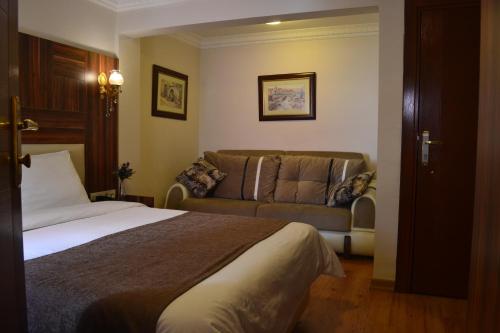 New Fatih Hotel - image 12