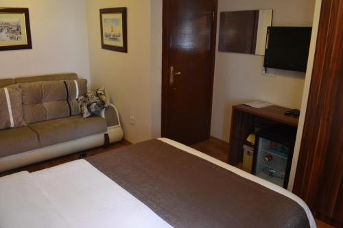 New Fatih Hotel - image 9