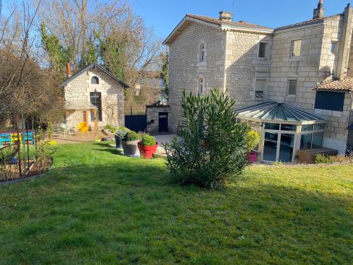 Propriété en bord de Sèvre - Location, gîte - Niort