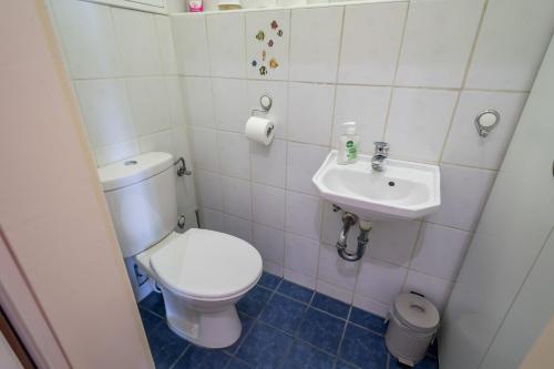 Santos 1214 Apartment - main image