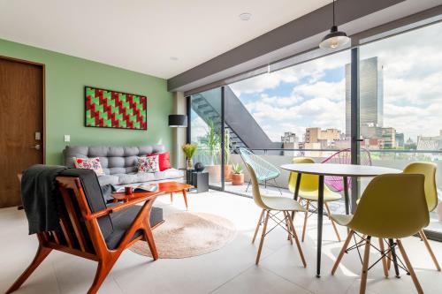 Alcazar Apartments in Mexico City, Mexico