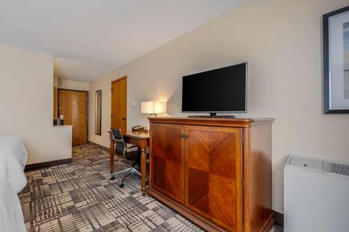 Best Western Plus Dubuque Hotel And Conference Center