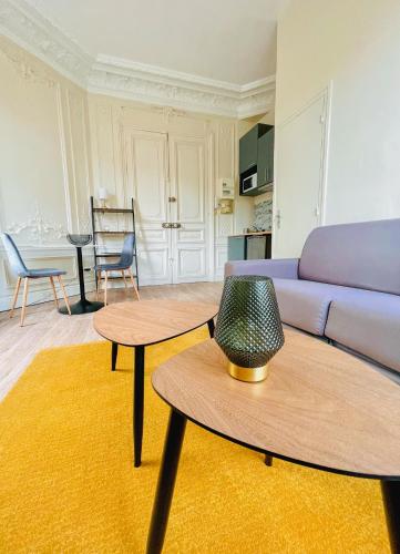 B&B Dreux - Appartement cosy proche gare avec stationnement gratuit - Bed and Breakfast Dreux