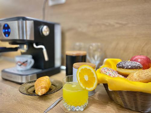 บริการและสิ่งอำนวยความสะดวก, Art Apartment for 4 Guests Free Parking & Wifi in สตารา ซาโกรา