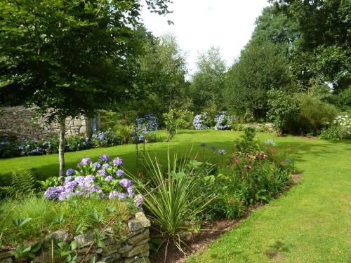 Charming holiday home with garden