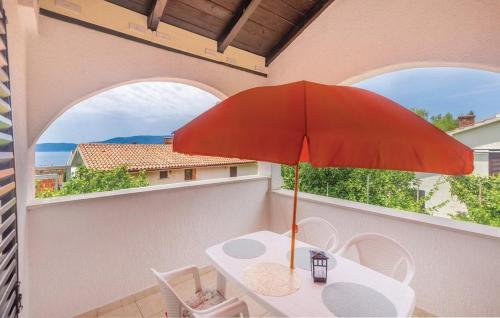 ระเบียง/ชานเรือน, Apartments with parking space Pinezici, Krk - 18967 in ปิเนซิซี