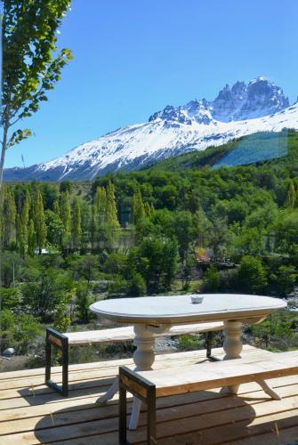 Casa Estero del Bosque.Villa Cerro Castillo,Aysen