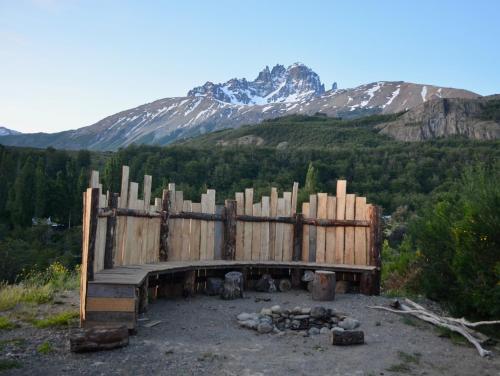 Casa Estero del Bosque.Villa Cerro Castillo,Aysen