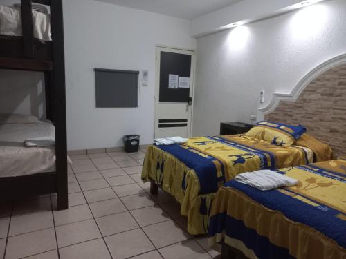 Hostel Cuartos de Renta Nuevos Huasteca Potosina WIFI A/C