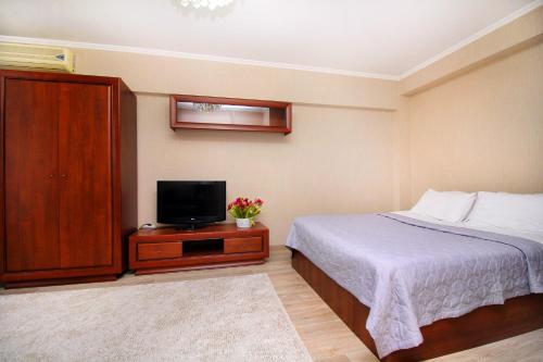 . Abylai khan 74, 1BR in the centre