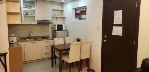 อพาร์ตเมนต์ 1 ห้องนอน 1 ห้องน้ำส่วนตัว ขนาด 30 ตร.ม. – อัปเปอร์ คากายัน เด โอโร (Primavera Residence  SM uptown City Cagayan de oro) in อัปเปอร์ คากายัน เด โอโร