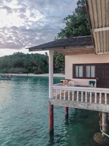 Rocky Resort