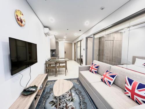 3-Bedroom Ocean View Apartment