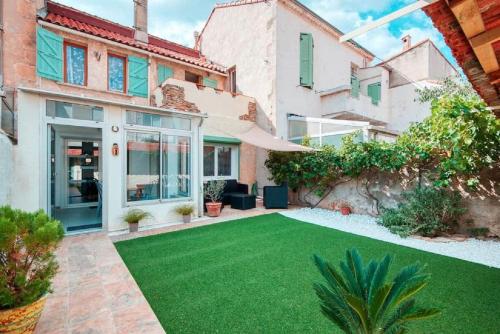 Maison de ville agréable / jardin - Location saisonnière - Marseille