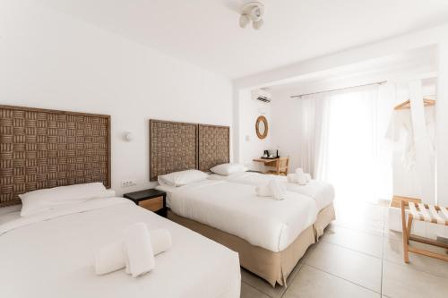 Super Paradise Triple Sea View Room image 2