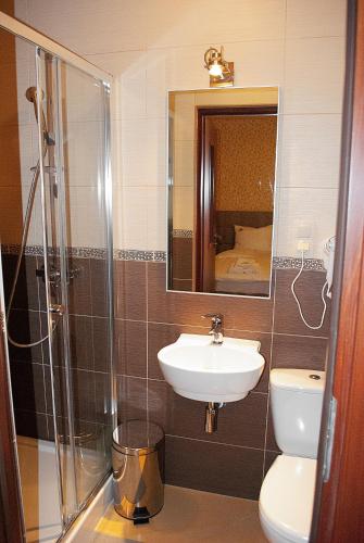 Redwood Hostel by EASY RENT Apartments - image 3