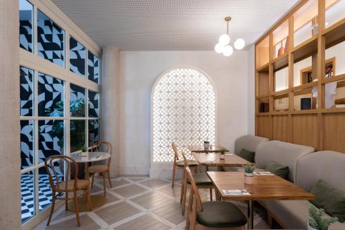 Instalações, ICON Malabar in Málaga