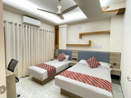 Bed, THE ASTERIA HOTEL BOGURA in Bogra
