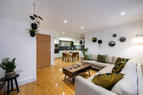 London Nino Apartments, Лондон