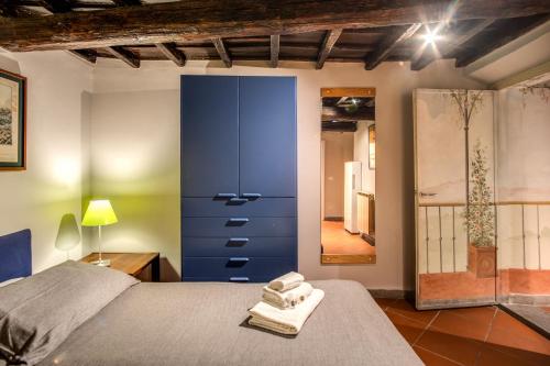 Cartari Apartment - main image