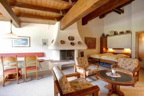 Chesa Munteratsch 2-Zimmerwohnung 302 Typ E in Silvaplana, Schweiz