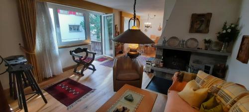 Ferienwohnung nähe Madrisa, Pension in Klosters-Serneus