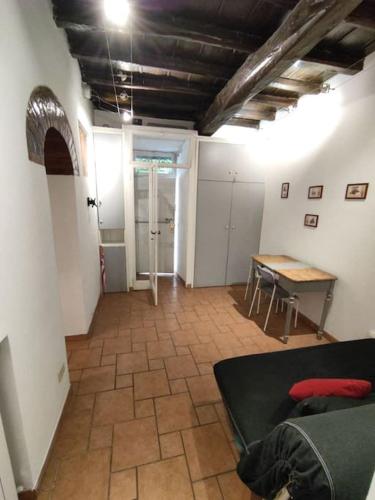 Vicolo del Bologna Apartment, Rome (photo 7)