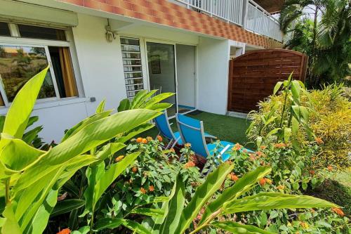 972D4 - Les 2 Palmiers - Bas de villa 60m2 jardin 2000m2 - Location saisonnière - Rivière-Salée