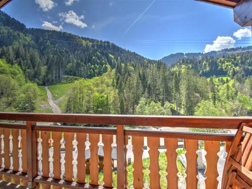 Appartement Morzine, 5 pièces, 8 personnes - FR-1-524-109 (Bel Appartement Spacieux a Morzine - 8 Personnes, 90m², Acces Direct aux Pistes et Telepherique - FR) in Morzine