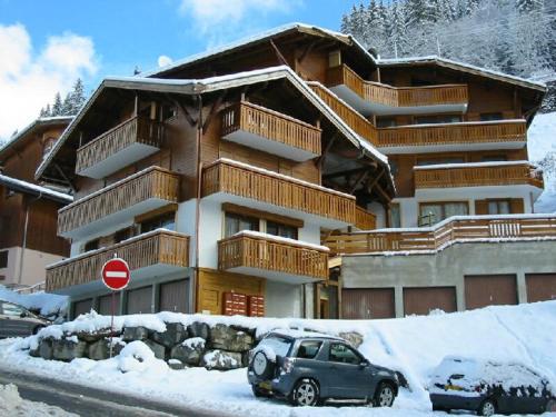 Appartement Morzine, 5 pièces, 8 personnes - FR-1-524-109 (Bel Appartement Spacieux a Morzine - 8 Personnes, 90m², Acces Direct aux Pistes et Telepherique - FR) in Morzine