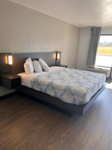 Dublin Inn and Suites