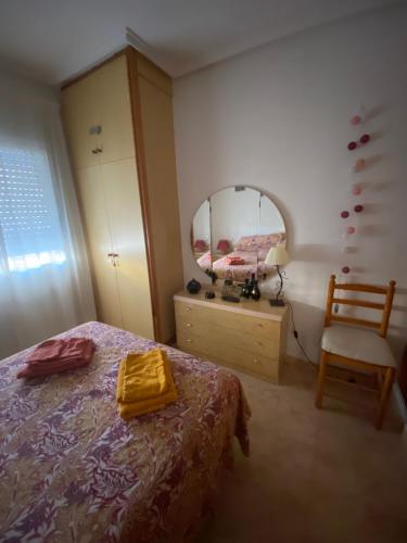 Appartement vue latérale mer Torrevieja