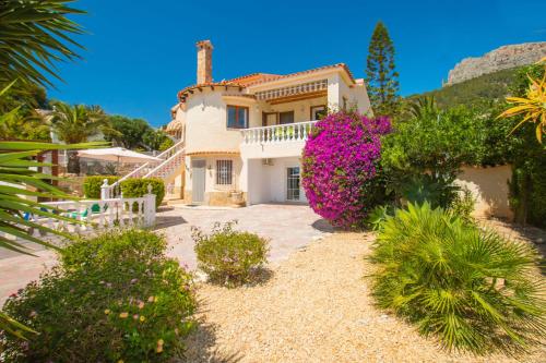 Villa Erik - Plusholidays - image 10