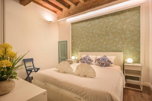 One-Bedroom Apartment room in Oltrarno Suite in Florence