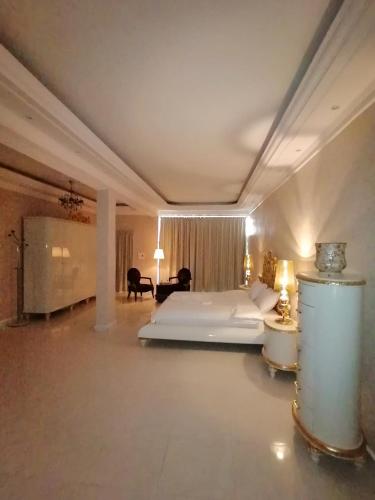 The Mountain Terrace in Dhaid