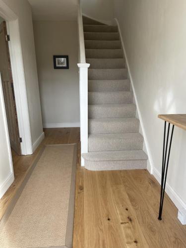 No 12 - Stylish & homely 3 bed with parking close to city centre, Bath (zdjęcie 6)