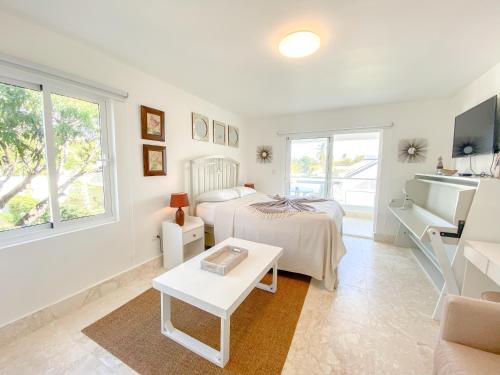 Studio with Garden View room in Xeliter Green One Playa Dorada