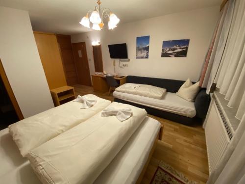 Double Room with Extra Bed