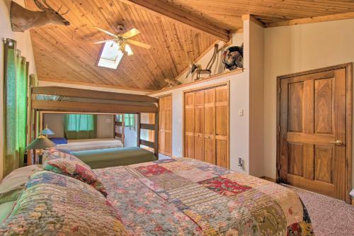 Idyllic Mt Sterling Retreat w/ Private Lake! in Camp Point (IL)