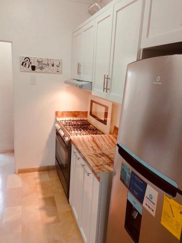 Large 2-Bedroom Apartment close to the American Consulate - image 3