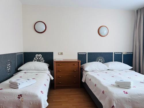 Triple Room image 9