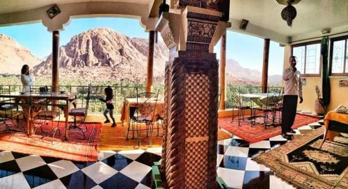 ティンギル Guesthouse Panorama Todra 3つ星 ゲストハウス ロビー