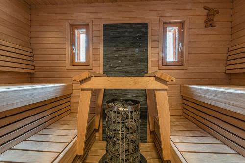 Chalet familial accueillant avec cheminee et sauna in Levi