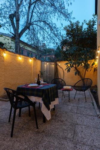 Giardino dell'Apollonia fra 2 Torri e Sant'Orsola, Bologne