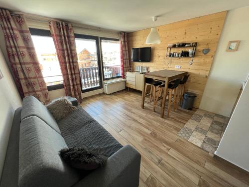 Studio 4 pers, ménage inclus à Val Thorens