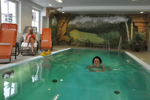 Swimming pool, Hotel Gondelfahrt in Jonsdorf