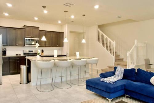 Luxury Townhome/Private pool @Solterra/nearDisney! in Davenport, USA