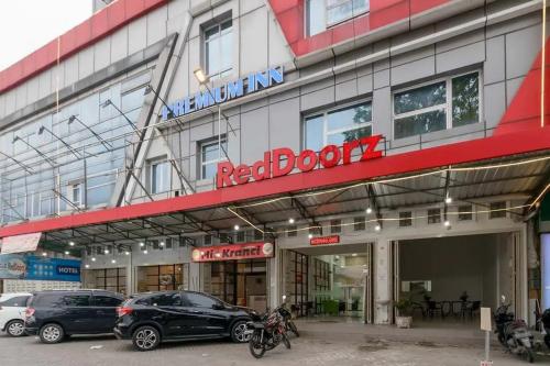 Exterior view, RedDoorz Plus @ Cemara Asri Medan in Medan Timur