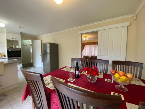 廚房, 4 Beds-Whole House-U2-9 Dennis Street-Reservoir in 瑞斯維爾