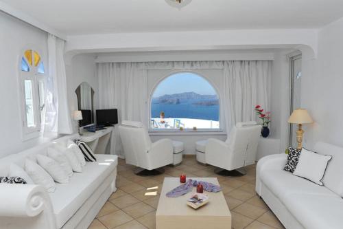 Caldera View Private Villa - image 13